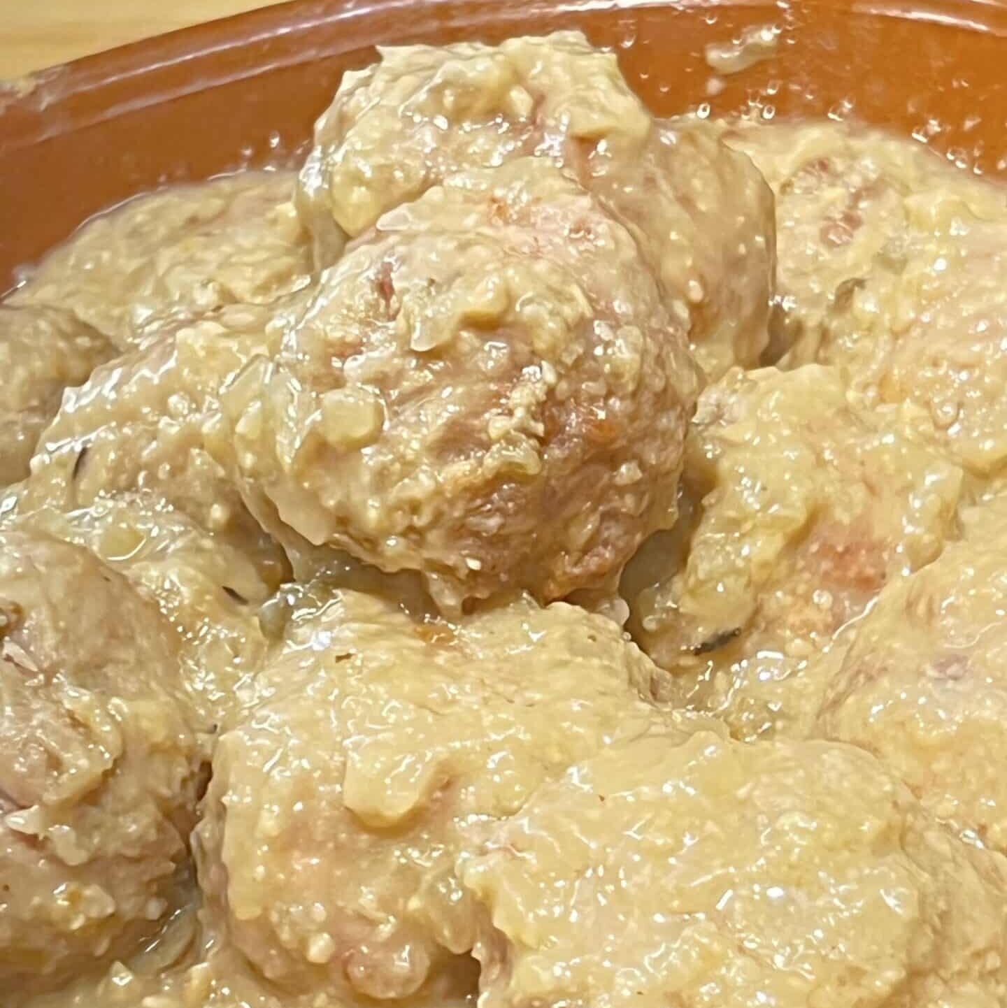Albóndigas de carne en salsa de almendras de Carnicería Víctor Salvo
