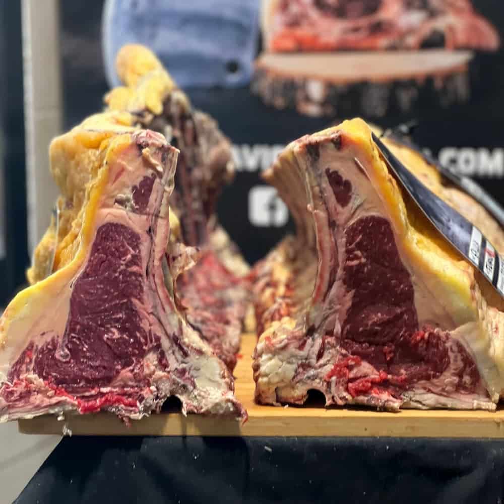 Chuleta Frisona  Nay Galicia Superior Beef+70 de Carnicería Víctor Salvo