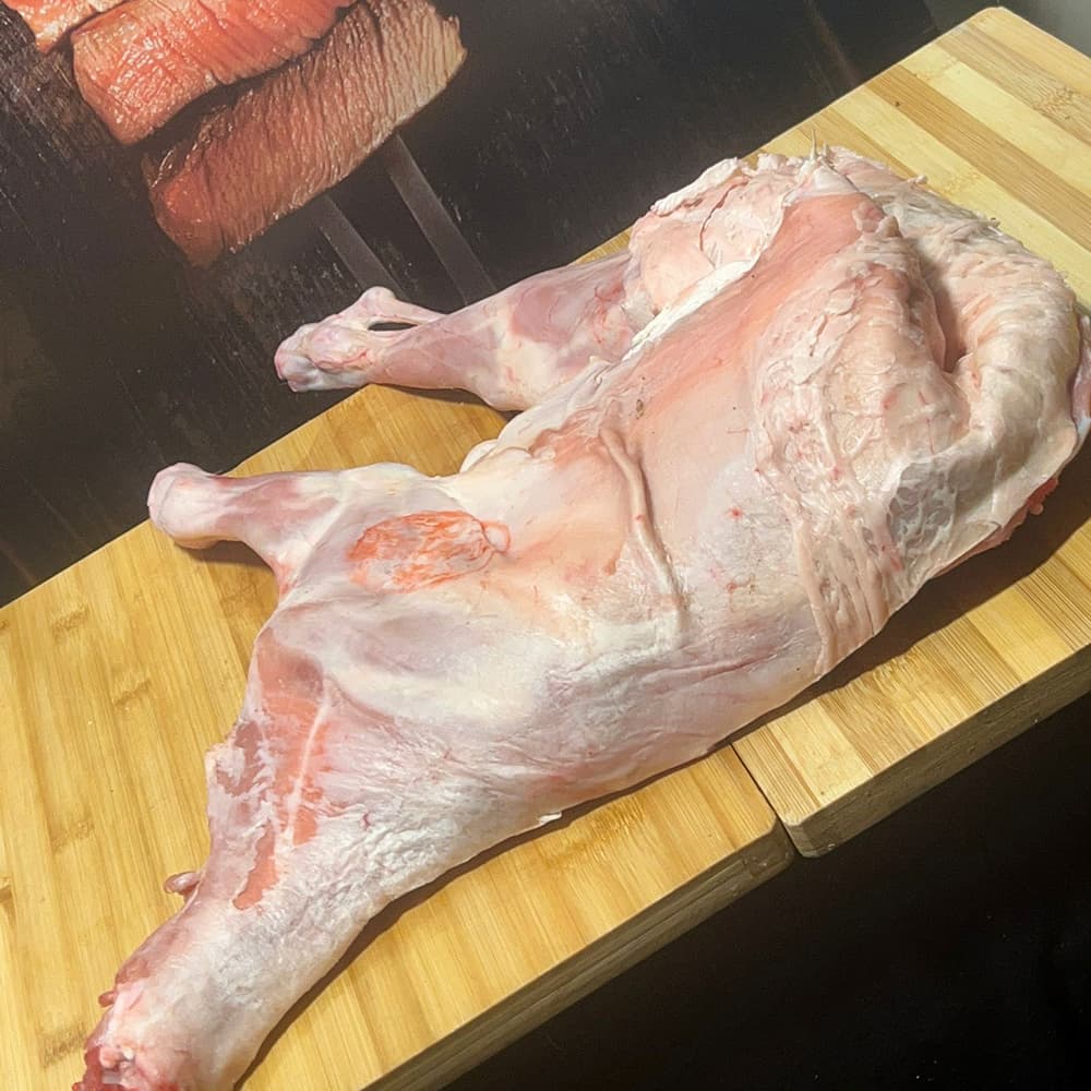 Medio Cordero Lechal(2,5KG) de Carnicería Víctor Salvo